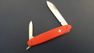 Victorinox Popular Swiss Army Knife