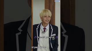 seventeen members singing \