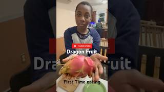 First time eating Dragon Fruit. First time tasting Dragon Fruit, have you eaten Dragon Fruit b4 #new