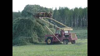 Stacking Hay 2010