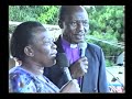 moses kulola na mke wake elizabeti kulola wakiimba kwa pamoja