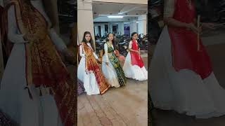 Dhol vage ree...#shorts#trending #love#my#gujarati #navratrispecial#garba#youtubeshorts#baby#dance