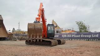 2005 HITACHI ZX130LC-1 BOG MASTER (1400MM TRACK PADS)