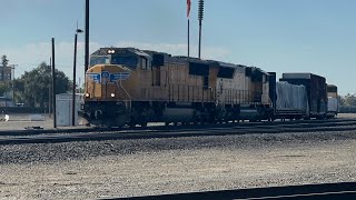 Railfanning at Roseville w/ other railfans ft. BNSF Warbonnet!