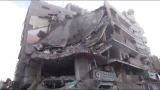 Gazze'de bir binanın vurulma anı AA kamerasında