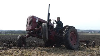 Bukh 403 goes skyhigh while Ploughing w/ Big 3-Furrow plough uphill in hard soil | DK Agriculture