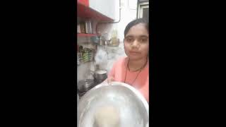 आज आहे संकष्टी चतुर्थी./आज बनवली साबुदाणा खिचडी/by kajal Sarak YouTube video#video viral ##comedy...