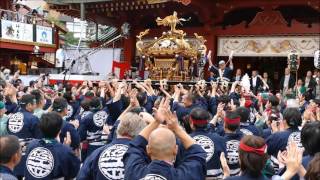 3239神田祭：神田佐久間町四丁目町会の神輿宮入り元気笑顔いっぱい！　H29knd14