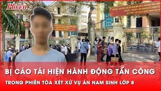 Bị cáo tái hiện hành động tấn công trong phiên tòa xét xử vụ nam sinh lớp 8 tử vong  | Thời sự