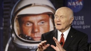 Fmr. astronaut Eileen Collins remembers John Glenn