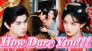 🤯Cold CEO Transmigrated as a Maid...Tried Marrying the Emperor to Survive,but 'HE' is My Secretary?!