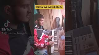 zenélgetés a kedvenc hangszeremen 😎🎹🔊♥️