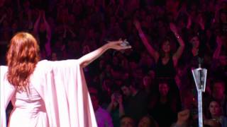 Florence + The Machine - Rabbit Heart (Raise It Up) (Live Radio City Music Hall) (HD)