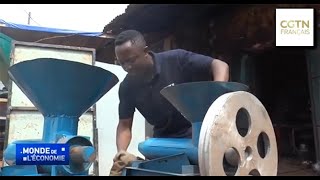 Cameroun : un jeune entrepreneur fabrique localement des machines pour l'agro-industrie