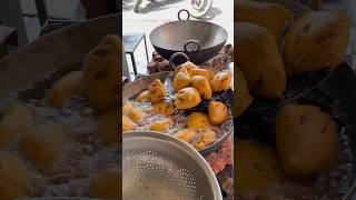 Biggest Paneer Bread pakoras in Delhi || Paneer Pakora for ₹60/- only || Indian street food