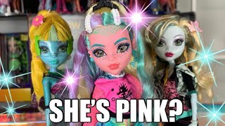 Lagoona Blue… but pink? Monster High g3 2022 doll review and unboxing