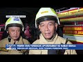 pabrik tahu dan 2 rumah warga di tebet jaksel terbakar 30 unit mobil damkar dikerahkan