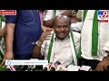 h.d. kumaraswamy ಸರ್ಕಾರಿ ಶಾಲೆಯಲ್ಲಿ ಪೋಷಕರಿಂದ ಹಣ ವಸೂಲಿಗೆ hdk ಗುಡುಗು tv9 kannada