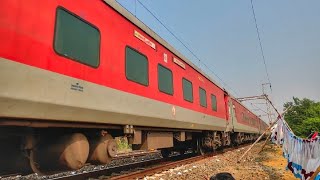 12314 Rajdhani Express || New Delhi - Sealdah !!!