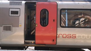 Bonus video: Class 220 doors closing.