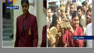 Archer Jyothi Surekha Vennam | Gets Rousing Welcome | at Gannavaram Airport