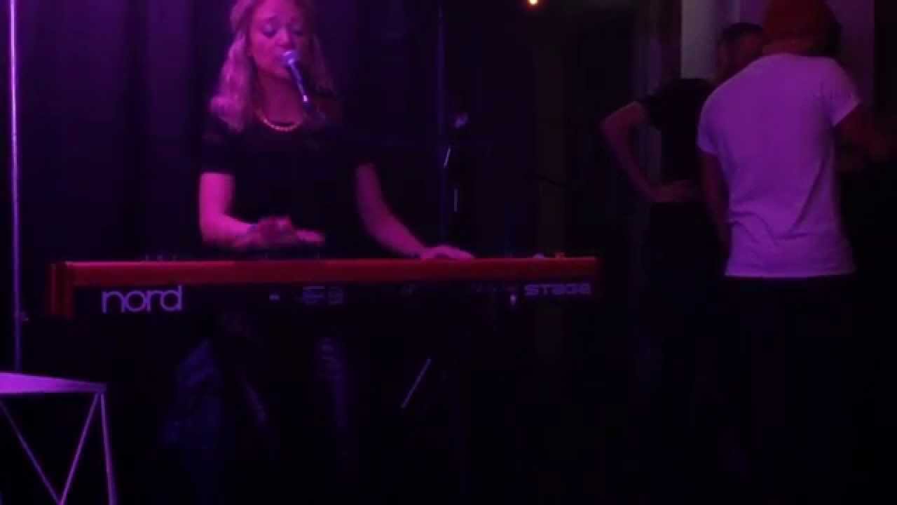 Youdid Empty My Head Solo Live Sessions58 11 2014 Youtube Music