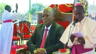 Hivi ndivyo RAIS JOHN MAGUFULI ALIVYO KULA KIAPO KUTUMIKIA  WANANCHI WA TANZANIA/ DODOMA.