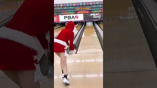 【サンタコス】バイク女子ボウラーあいか🏍️🎳#bowling #christmas #shorts #shortvideo