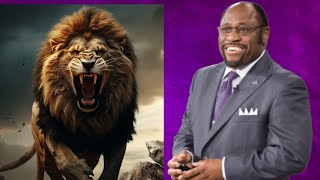 AFFRONTE les problèmes comme un Lion avec le courage|Myles Munroe en Français