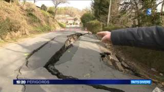 Une faille de 20 mètres de long sur une route de Saint- Astier en Dordogne