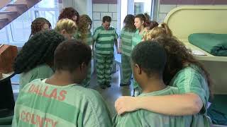 Female inmates explore repressed emotions