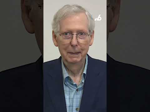 Sen. Mitch McConnell Freezes Again At A Kentucky Press Conference - YouTube