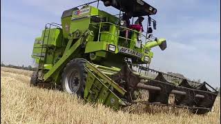 AVTAR COMBINE HARVESTER आज हमारे कंबाइन हार्वेस्टर के पहले दिन की कटाई करते हुए