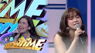 Tetay, Bela, at Jackie, NAGPASIKLABAN SA PAGBIRIT NG ‘LASON MONG HALIK’! | It's Showtime