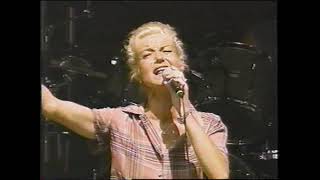 Marjo ( Marjolaine Morin )  Trop d'amour   (LIVE)   1995