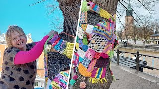 Crochet and knitting in street art. Ideas for yarnbombing