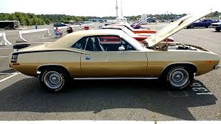 1972 METALLIC GOLD PLYMOUTH BARRACUDA 2 DOOR SEDAN 440 ENGINE NY '72CUDA'