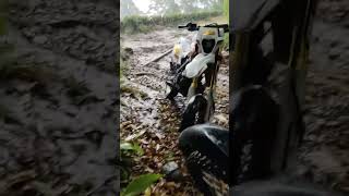 bala-bala hela #shorts #shots #shortvideo #shortsvideo #supermoto