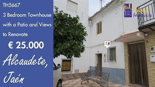 Just 25K, 3 Bedroom Townhouse + Patio to renovate Property for sale in Spain inland Andalucia TH5667