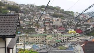 街に響きわたる子どもたちの声（長崎市小島小学校／H26）