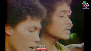 SAMOA ENTERTAINMENT - TIAMAA 1978 - ATULOALOA OLE VASA ..Video Live by WVUV at the time..Enjoy.