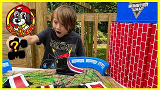 UNBOXING Monster Jam Toy Trucks Series 19 GIVEAWAY GAME!