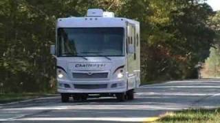 Review of Damon Motor Coach's Challenger Motorhome: Interior \u0026 Decor #2 (RV / Motorhome / Class A)