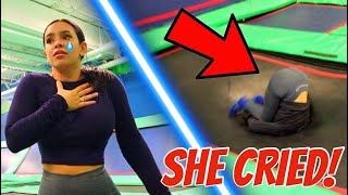 TEACHING MY GIRLFRIEND HOW TO BACKFLIP!! **bad idea**