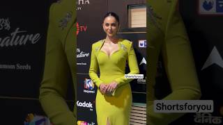 Rakul Preet Singh Looking Gorgeous 😍😍 in Green 💚💚 Dress at IIFA Awards 2024 #shortsforyou