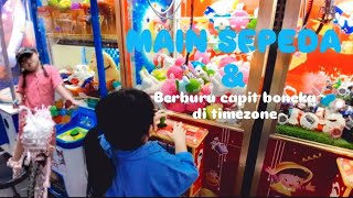 NEMENIN FREYA NAIK SEPEDA DAN Berburu capit boneka lucu di timezone ‼️