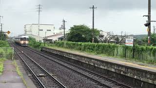 特急ひだ 各務原駅を通過