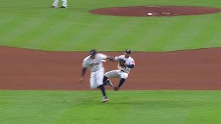 KC@HOU: Correa and Altuve run into each other