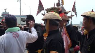 【木日水巷】20121015東港迎王--遶境北區朝隆聖堂‧三千歲下中街入廟