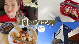 Day Date: Brunch and Shopping Together | Vlogmas Day 18